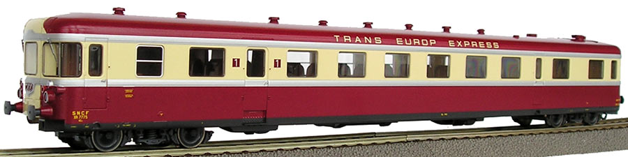 Немоторный вагон дизель-поезда двухвагонного «XR2778+XR7775»