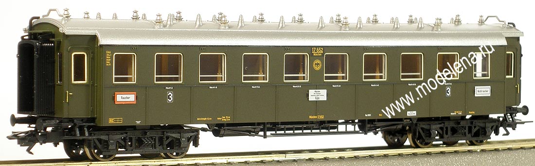 Вагон пассажирский, купейный, 4-осный, 3 класса из комплекта поезда-экспресса «D119»